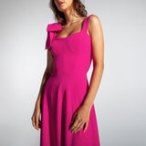 Vestido Longo em Crepe com Laço e Babado na Barra – REF: EG17