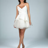 Vestido de Noiva Mini com Peplum Escultural e Tule em Pontas – REF: OD77CT