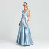 Vestido Longo em Zibeline com Decote Profundo e cinto – REF: EG09/2