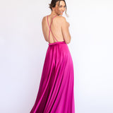Vestido Longo em Cetim com Decote Profundo e Costas Abertas – REF: EG19