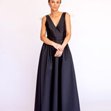 Vestido Longo em Zibeline Bicolor com Laços Imponentes – REF: OD101