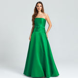 Vestido Longo em Zibeline com Cintura Baixa, Cinto Forrado e Saia Godê – REF: OD63