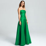 Vestido Longo em Zibeline com Cintura Baixa, Cinto Forrado e Saia Godê – REF: OD63
