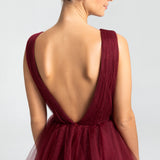 Vestido Longo em Tule Drapeado com Saia Volumosa Assimétrica – REF: EG44