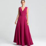 Vestido Longo em Crepe com Decote Profundo e Laço nas Costas – REF: EG33