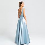 Vestido Longo em Zibeline com Decote Profundo e cinto – REF: EG09/2